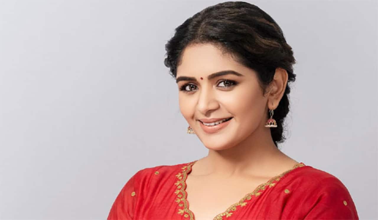 கார்த்தியை தொடர்ந்து சூர்யா படத்தில் இணையும் அதிதி ஷங்கர்