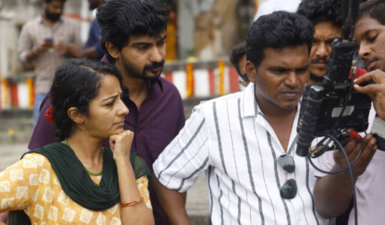 காதலுக்குள்ளும் நுழையும் அரசியல்: புதிய படம் குறித்து இயக்குனர் தமிழ் தகவல்