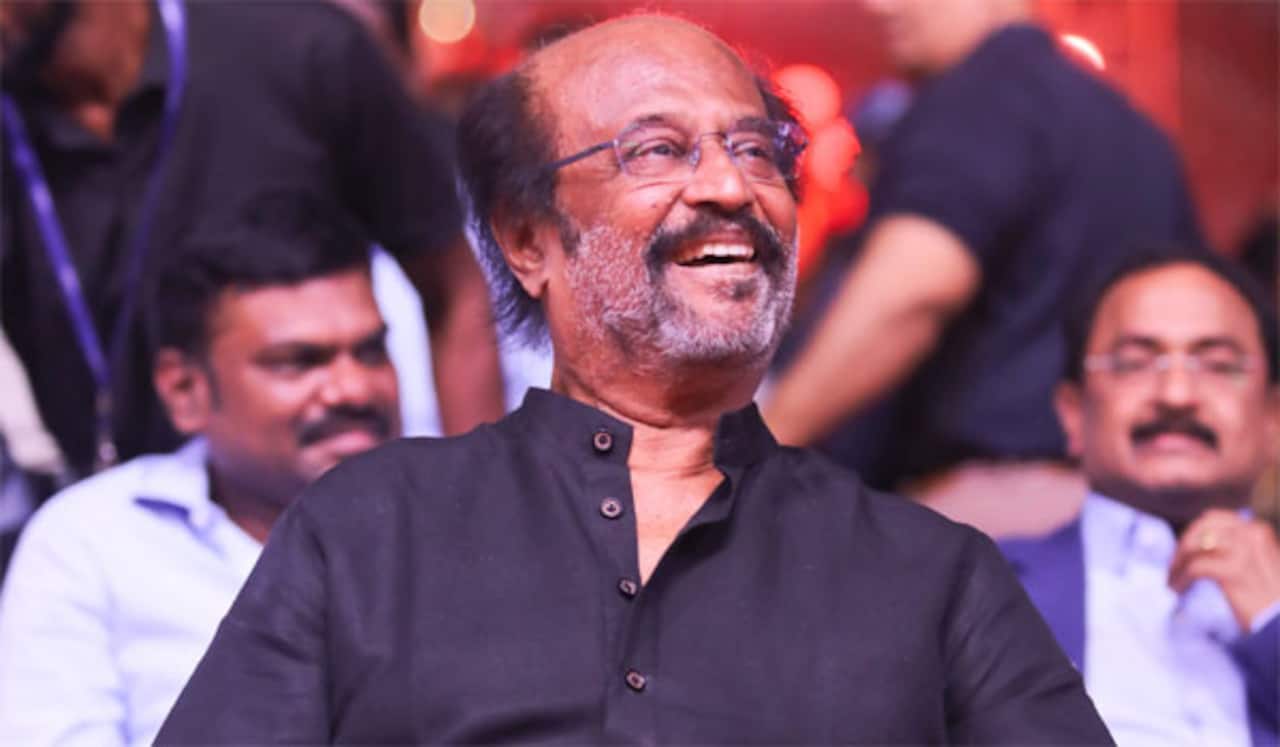 விஜய்க்கும், எனக்கும் போட்டி என கூறுவது கவலை அளிக்கிறது : ரஜினி