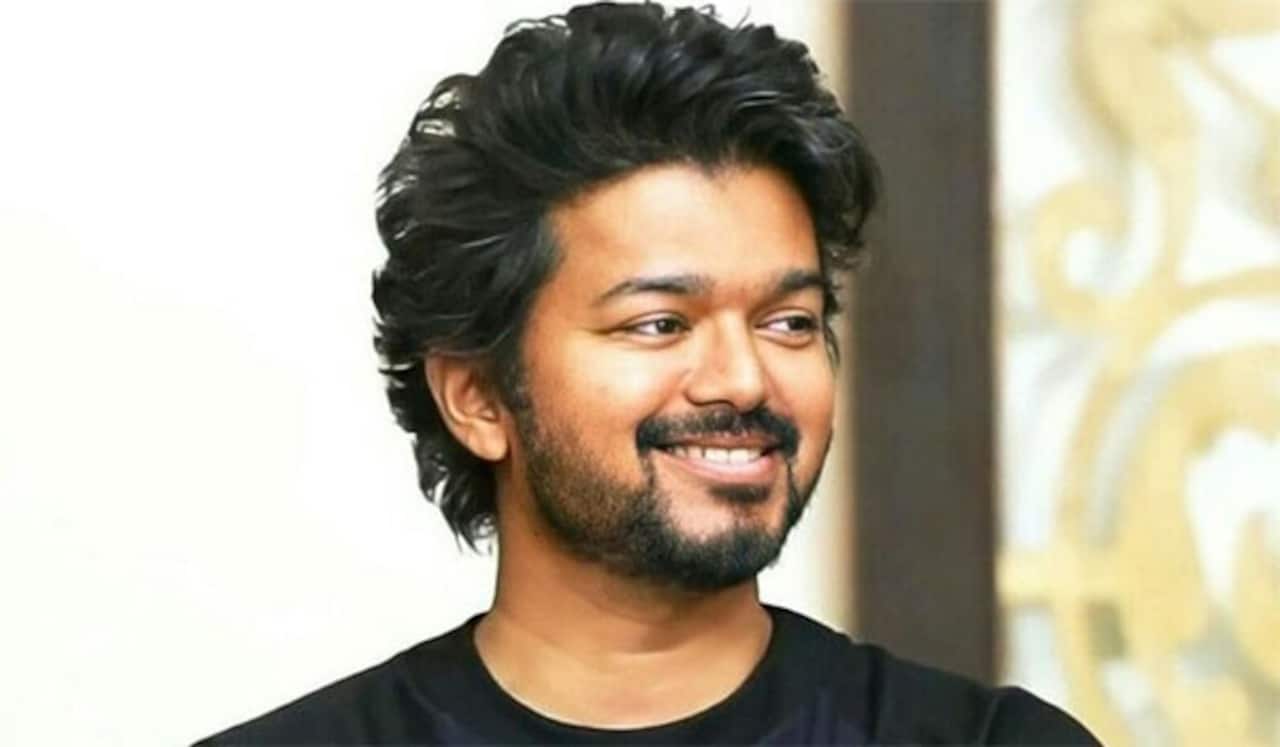 அரசியல் கட்சியில் உறுப்பினர்களை சேர்க்க புதிய செயலி உருவாக்கும் விஜய்