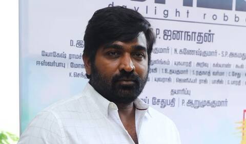 விஜய் சேதுபதி 51வது படத்திற்கு இப்படி ஒரு தலைப்பா?