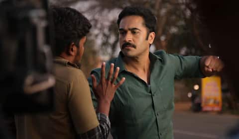 யூகிக்க முடியாத மர்மங்கள் நிறைந்த ஒரு நொடி