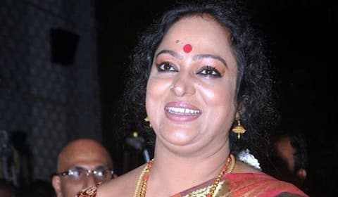 கருப்பண்ணசாமியும் நானும் : பக்தி பரவசத்தில் நடிகை நளினி