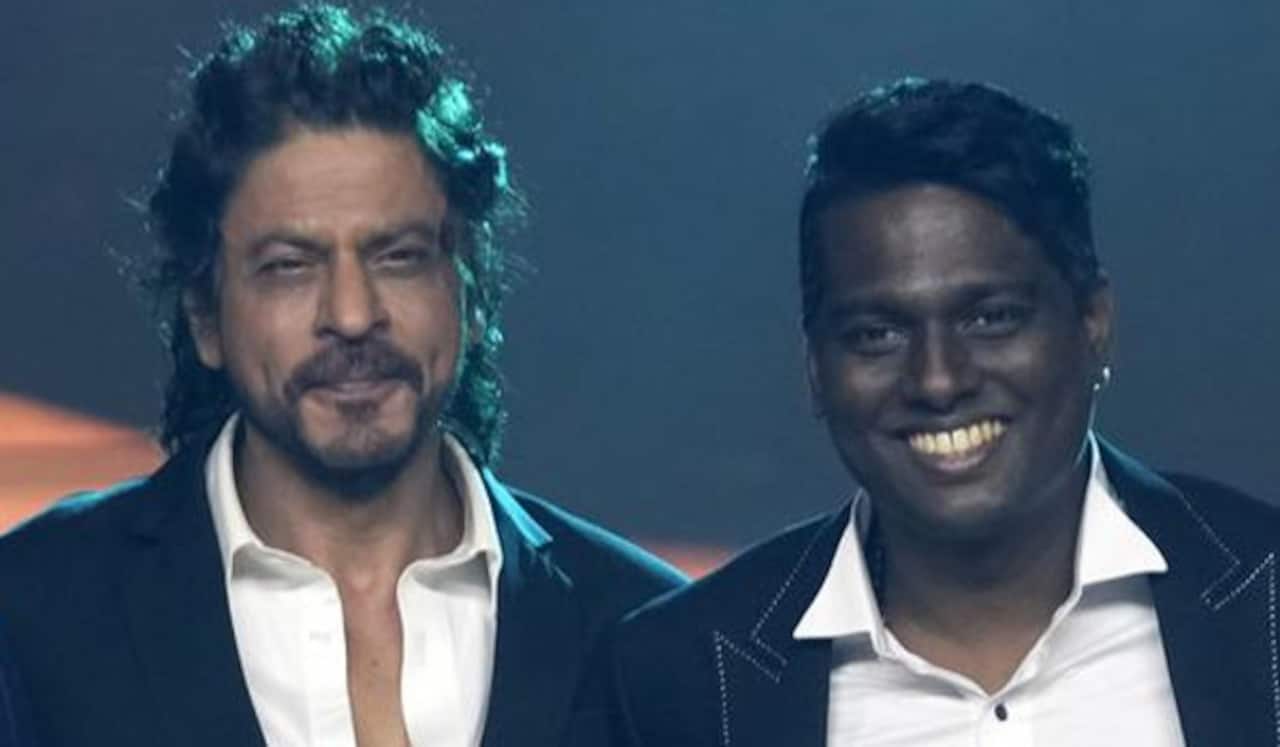 அட்லி தான் கற்று தந்தார் : ஷாரூக்கான்