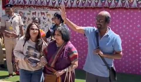 முகேஷ் அம்பானி வீட்டு திருமண நிகழ்ச்சியில் குடும்பத்துடன் கலந்து கொண்ட ரஜினி!