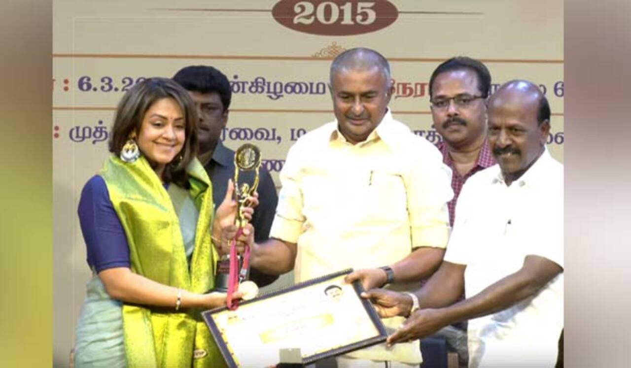 தமிழக அரசு திரைப்பட விழா : ஜோதிகா, சுதா, கவுதம் கார்த்திக்கு விருது வழங்கி கவுரவிப்பு
