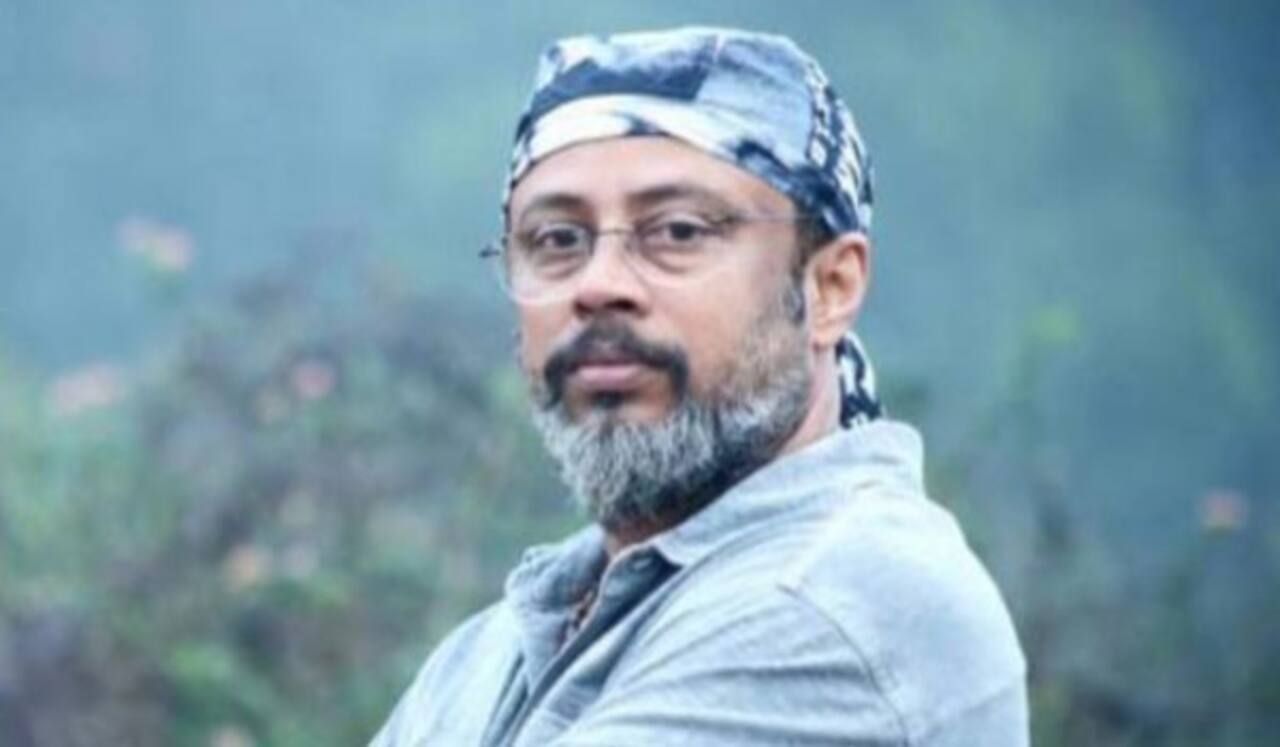 வழக்கத்திற்கு மாறான பாணியில் படம் இயக்கும் ஜிமிக்கி கம்மல் இயக்குனர்