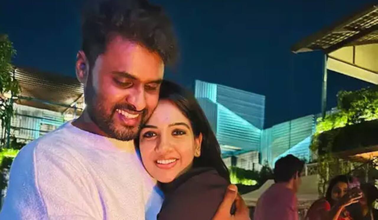 கேவலப்படுத்தி கமெண்ட் போடுகிறார்கள் : பாவ்னி வேதனை