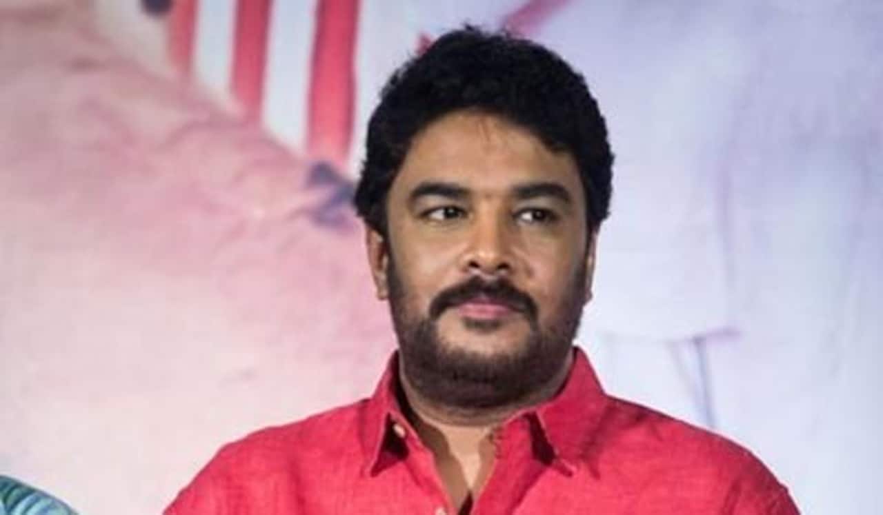 பாலிவுட்க்கு செல்லும் சுந்தர்.சி!