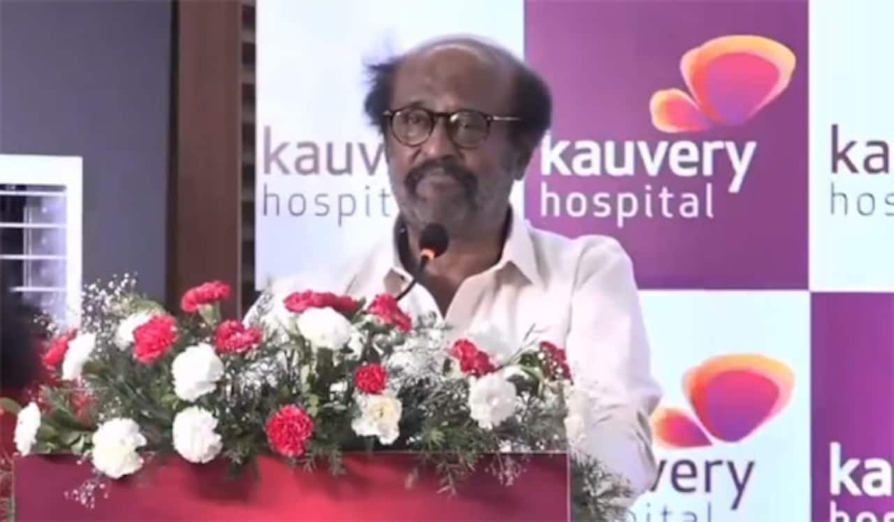 தேர்தல் நேரம்... மூச்சுவிட்டால் கூட பயமாக உள்ளது : ரஜினி பேச்சு