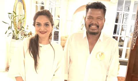 30 வருடங்களுக்குப் பிறகு சந்திப்பு - மதுபாலா மகிழ்ச்சி