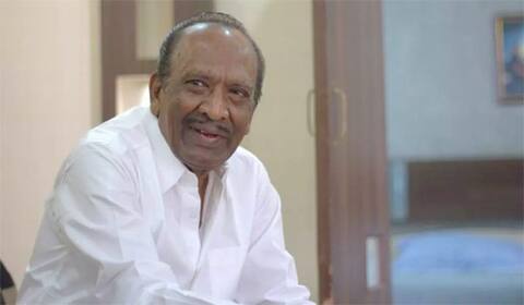 “உதிரிப்பூக்கள்” தந்து ரசிகர்கள் நெஞ்சத்தைக் கிள்ளிய இயக்குநர் மகேந்திரன்