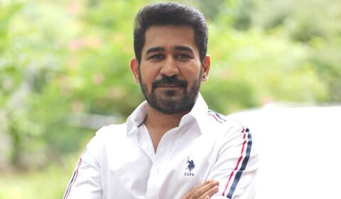 ஓட்டுக்கு பணம் : விஜய் ஆண்டனி விளக்கம்