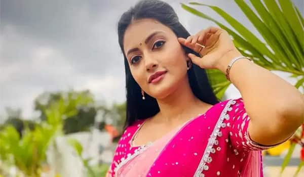 மிஸ்டர் மனைவி சீரியலில் என்ட்ரி கொடுக்கும் தேப்ஜானி மோடக்