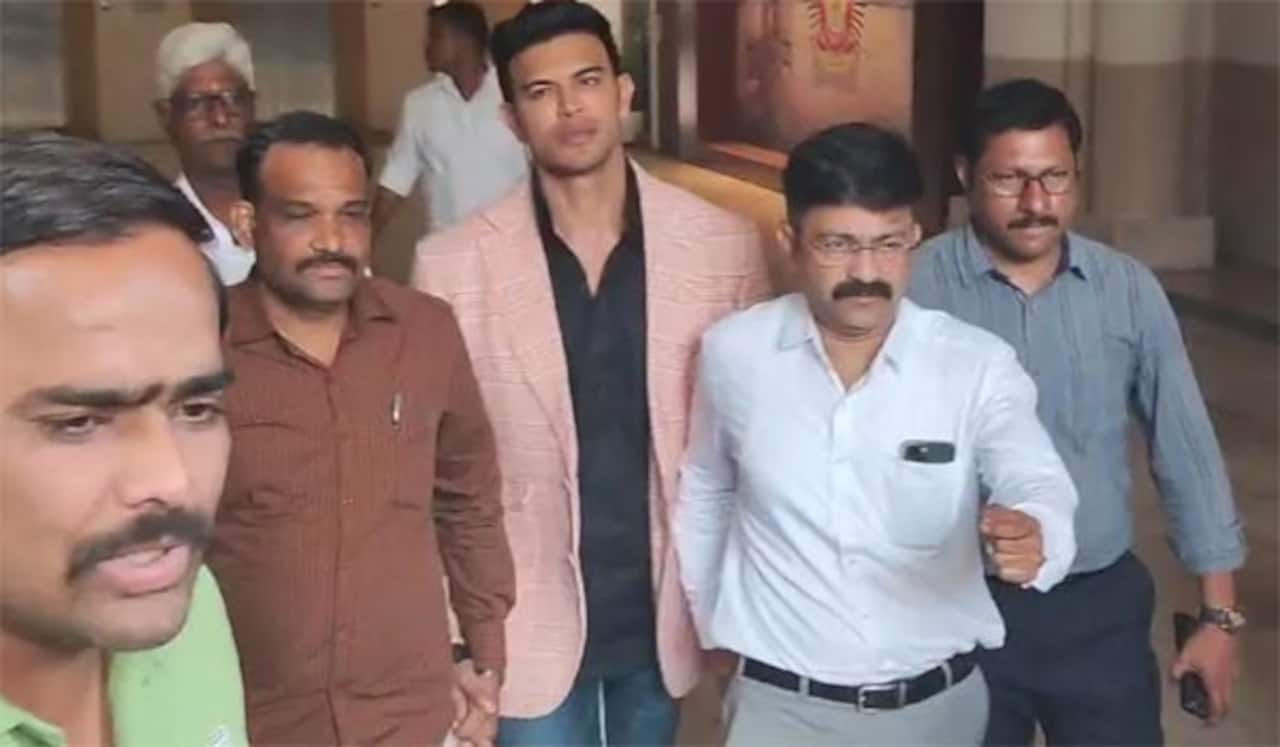 மகாதேவ் சூதாட்ட செயலி வழக்கு: நடிகர் சாஹில் கான் கைது