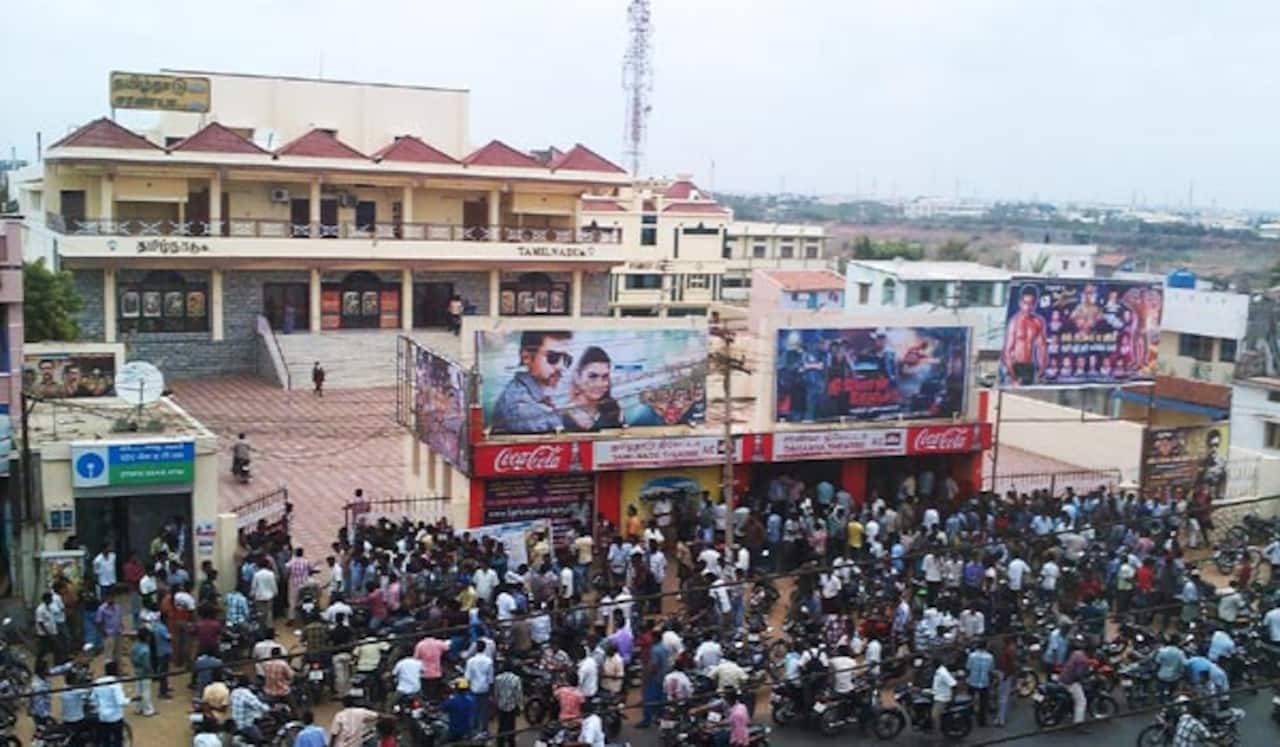 ஓடிடி, விபிஎப் கட்டண பிரச்னை : தியேட்டர்கள் மூடப்படுமா?