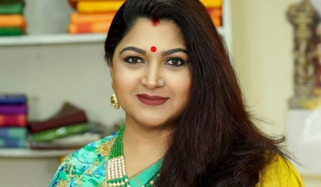 குஷ்புவின் டுவிட்டர் பக்கம் மீட்பு