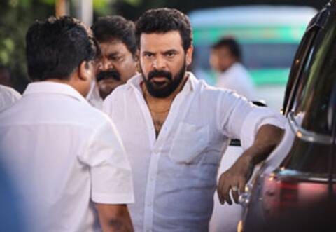 முதல்வர் வெளியிடும் நாற்காலி பாடல்