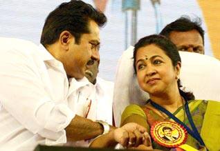 தேர்தலில் போட்டியிடுகிறார் ராதிகா
