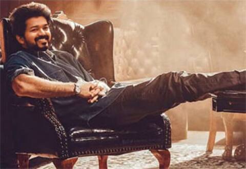 ஆச்சரிய ஓட்டத்தில் மாஸ்டர் 50வது நாள்