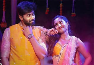 ஆல்பத்தில் ஆடிய அஷ்வின் - ரெபா மோனிகா ஜான்