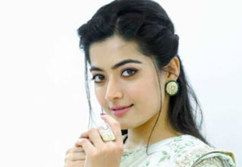 அல்லு அர்ஜூன் எப்படிபட்டவர்? ராஷ்மிகா பதில்
