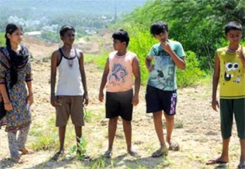 விருதுகளை குறிவைத்து பயணப்படும் தகவி திரைப்படம்