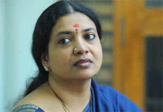 பிரகாஷ்ராஜ் - விஷ்ணு மஞ்சுவுடன் மோதும் நடிகை ஜீவிதா