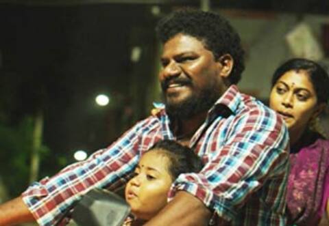 கதாநாயகன் ஆனார் ஆடுகளம் முருகதாஸ்