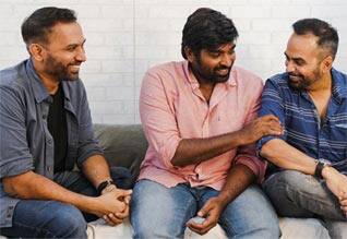 த பேமிலி மேன் 2 இயக்குனர்களின் தொடரில் விஜய் சேதுபதி : சர்ச்சையில் சிக்குவாரா ?