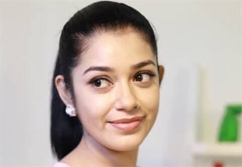 பூவே உனக்காக சீரியலில் இணைந்த தனுஷ் பட நடிகை
