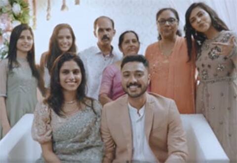அமலாபால் வீட்டுல விசேஷங்க...