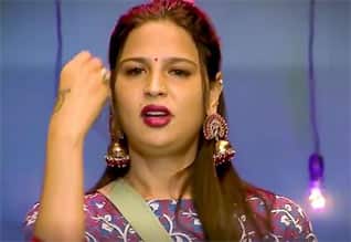 பிக்பாஸில் மீண்டும் நுழைகிறாரா நமீதா மாரிமுத்து?
