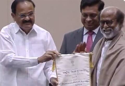 தாதா சாகேப் பால்கே விருது பெற்ற ரஜினிகாந்த் - தமிழ் மக்களுக்கு சமர்ப்பிப்பதாக அறிவிப்பு