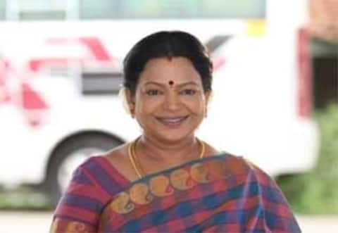 புதிய ரோலில் நடிக்கும் பாண்டியன் ஸ்டோர்ஸ் லட்சுமி அம்மா!