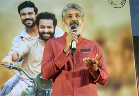 எமோஷன் தான் படத்தின் உயிர்நாடி - ராஜமவுலி