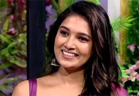 கேசினோ டப்பிங்கை முடித்த வாணி போஜன்
