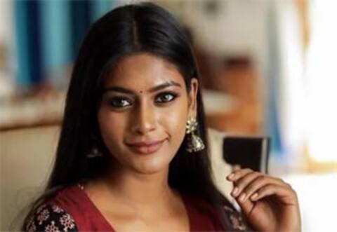 ஐடி துறையில் வேலை பார்க்கும் சீரியல் நடிகை வினுஷா தேவி