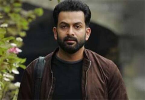 ராதே ஷ்யாம் : பிரபாசுக்கு வாய்ஸ் கொடுத்த பிருத்விராஜ்