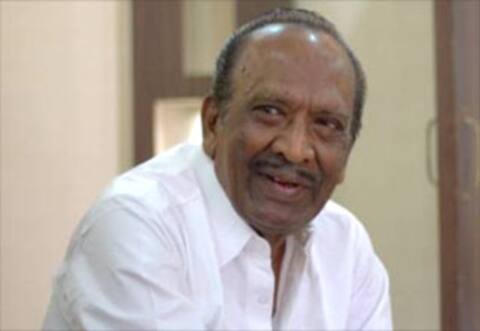 ‛உதிரிப்பூக்கள் தந்தவர், ரஜினிக்கு கை கொடுத்தவர் - மகேந்திரன் எனும் படைப்பாளி