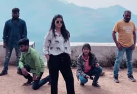 கொடைக்கானல் மலை உச்சியில் நடனமாடிய வரலட்சுமி