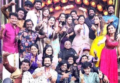 குக் வித் கோமாளி சீசன் 3 : டைட்டில் பட்டத்தை வென்ற ஸ்ருதிகா அர்ஜுன்