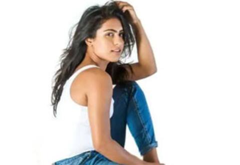சண்டை காட்சியில்  நடித்தபோது காயமடைந்த சம்யுக்தா ஹெக்டே