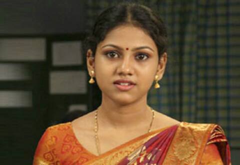சீரியலில் இருந்து விலகியது ஏன்? : பாதுகாப்பில்லை என மனிஷாஜித் விளக்கம்