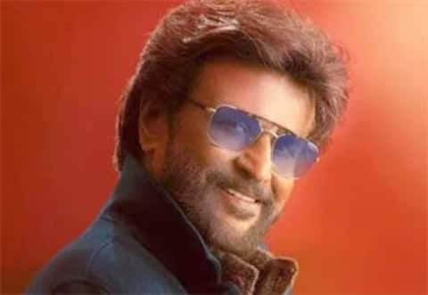 நட்சத்திரம் நகர்கிறது படத்திற்கு ரஜினி பாராட்டு