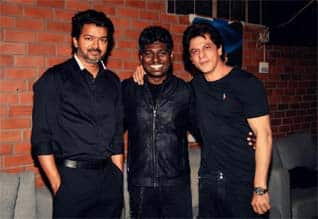 அட்லீ பிறந்தநாளுக்கு நேரில் சென்று வாழ்த்திய விஜய் - ஷாரூக்கான்
