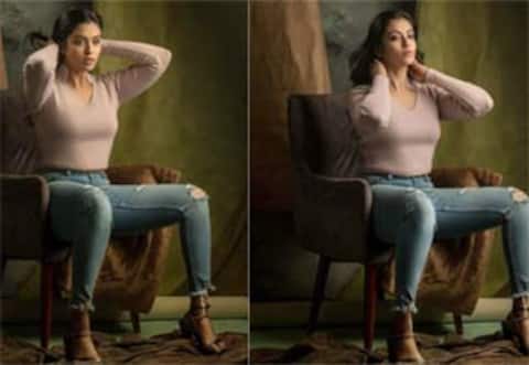 ஹாலிவுட்டே டிரை பண்ணலாம் : ரோஷ்னிக்கு ரசிகர்கள் அட்வைஸ்