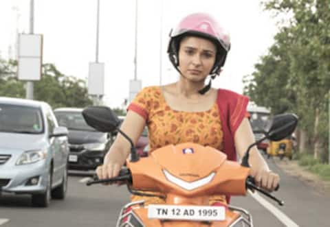 அனல்மேல் பனித்துளியில் ஆண்ட்ரியாவின் சொந்த வாழ்க்கை சம்பவங்கள்