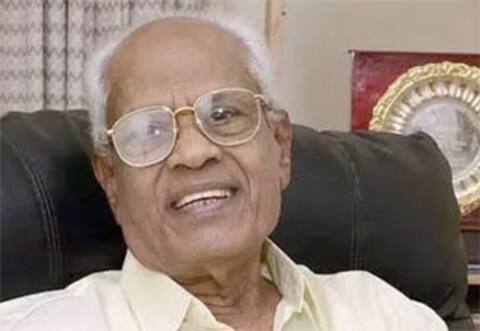 பிரபல திரைப்பட வசனகர்த்தா ஆரூர்தாஸ் மறைவு