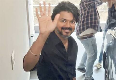 மீண்டும் பனையூரில் ரசிகர்களை சந்தித்த விஜய்